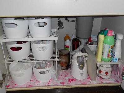 洗面台下収納をすっきり整頓♡セリアの収納ボックス&アイテム2021年6月19日- エキサイトニュース