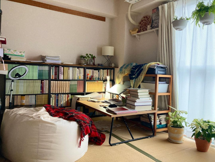 男性の6畳レイアウト 狭さを感じさせないおしゃれのコツをプロが徹底解説〜上面図も〜Hello Interior NOTEノート