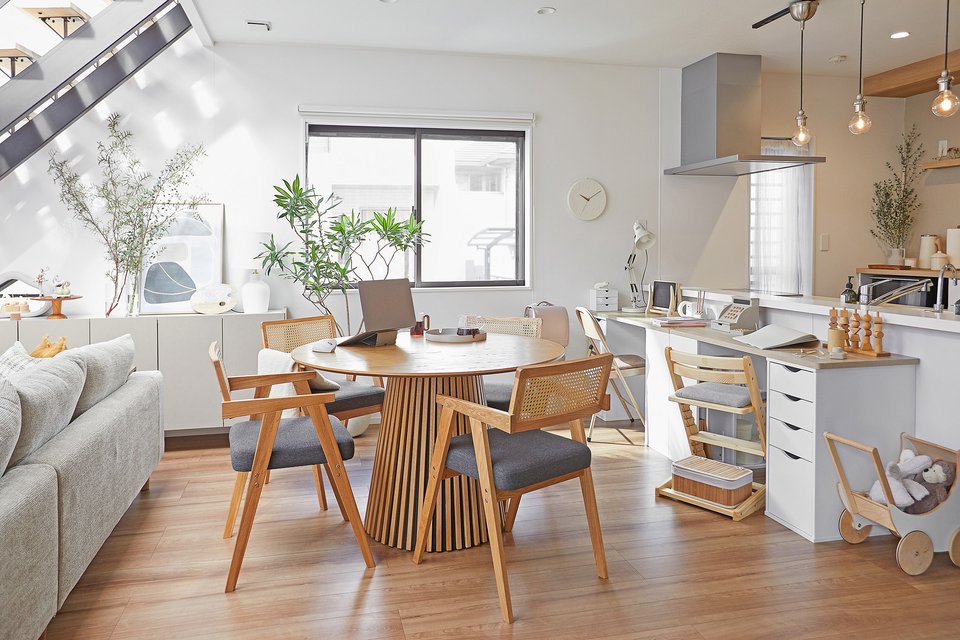 3タイプ別 12畳リビングのレイアウト&厳選インテリア例