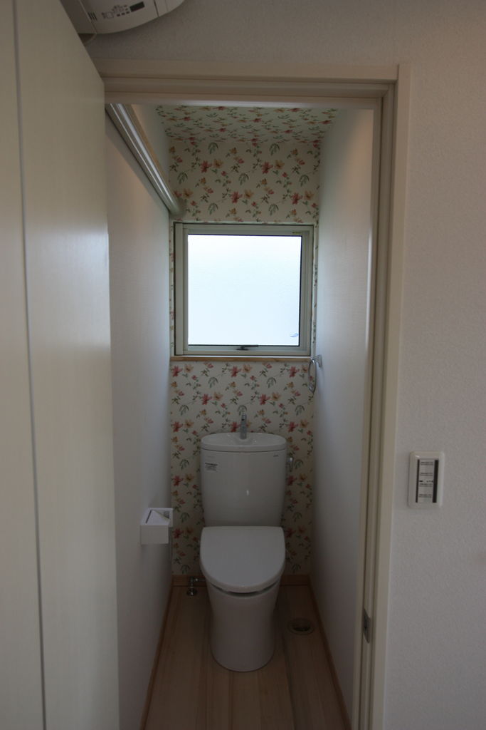 楽天1位 トイレ収納 スリムラック ハイタイプ 幅30cm 奥行19cm〜28cm 高さ130cm 6段 可動棚4段 トイレ収納ラック 収納棚すきま収納 隙間収納 オープンラック トイレタリー サニタリーラック トイレットペーパー収納 ★ 送料無料マックスシェアーmaxshare