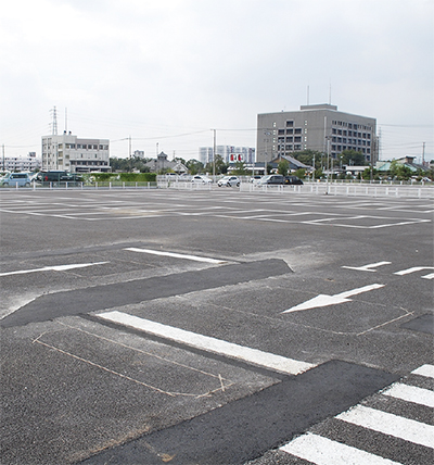 県内初 高速・観光バスターミナル イオン駐車場隣に開設 |