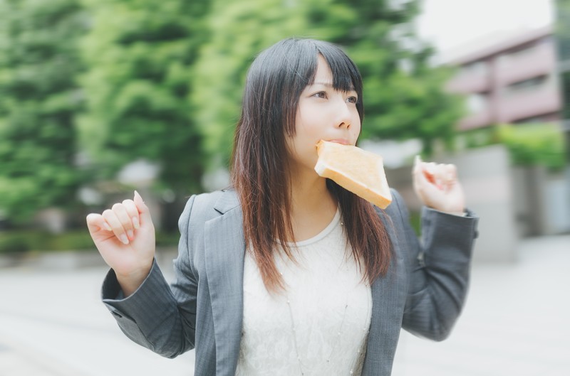 ごめん、ちょっと遅れる…！」をよく使う人は気をつけて。自分の中の”当たり前”こそ見直しを - Cinq（サンク）