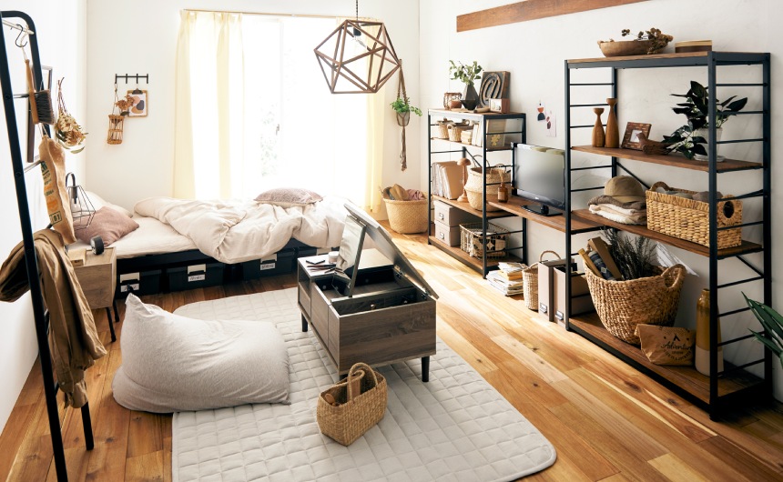 3畳納戸をワークスペース+物置でフル活用！狭くてもほぼ専用部屋にするためのアイデア - 片づけ収納ドットコム