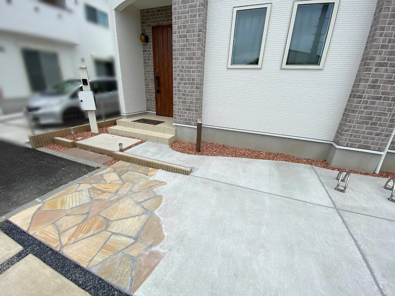 お庭をコンクリートでおしゃれに彩るテクニック集♪茨城の外構実例ミモザガーデン