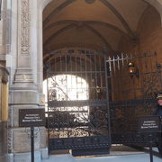 ダコタ・ハウス ザ・ダコタ観光ニューヨークナビ