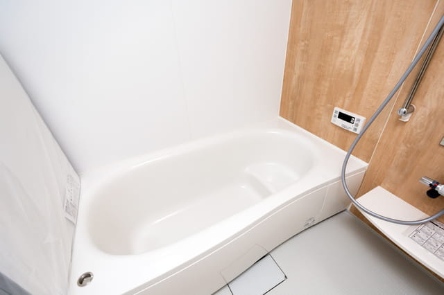 浴槽の割れ補修 浴槽ひび ヒビ 割れ補修 浴槽塗装・浴槽修理専門会社 マルハコーポレーション