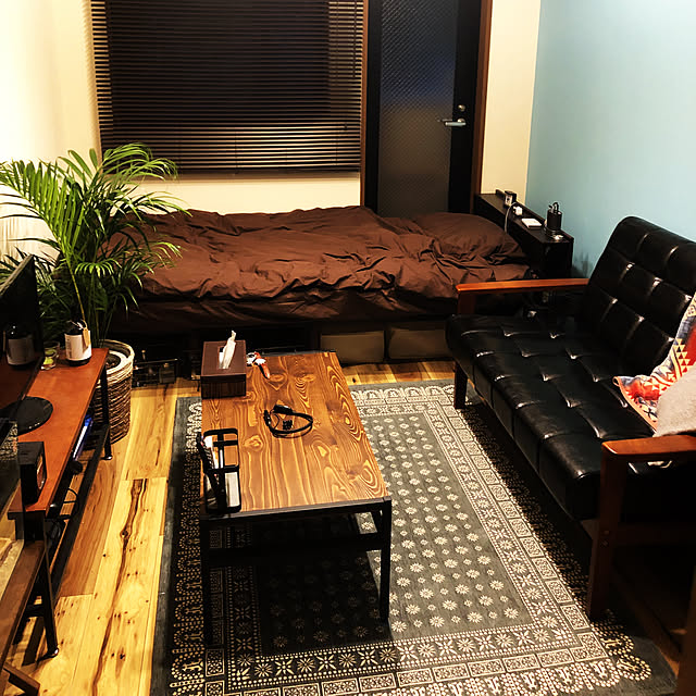 ヴィンテージとナチュラルのミックススタイル。「気に入ったものだけ」でつくる、8.1畳の1Kインテリアgoodroom journal