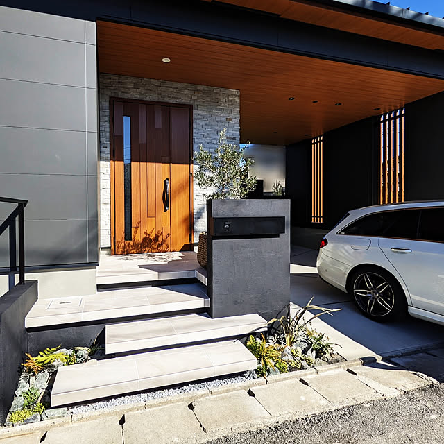 玄関 入り口 カフェ風 ガーデニング ナチュラルのインテリア実例 - 2016-12-13 13:54:22RoomClip ルームクリップ