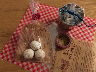 スノーボールのラッピングを100均で！紙コップや簡単な方法もご紹介ひかりデイズ