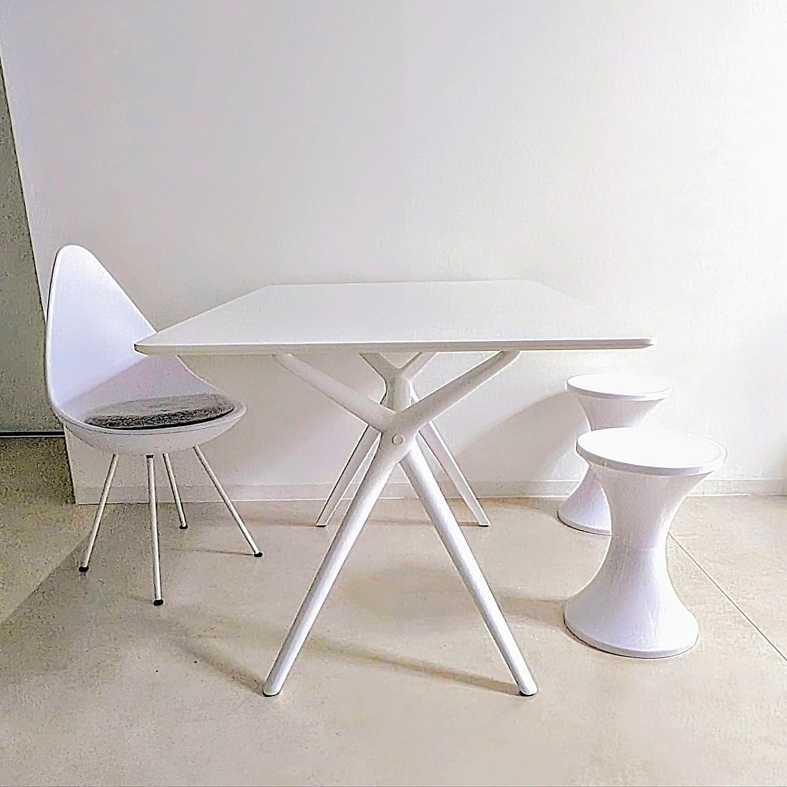 カテゴリから探すインテリア家具・家電・雑貨通販 MODERN DECO モダンデコ