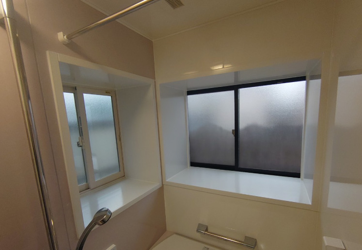 窓タカラスタンダード