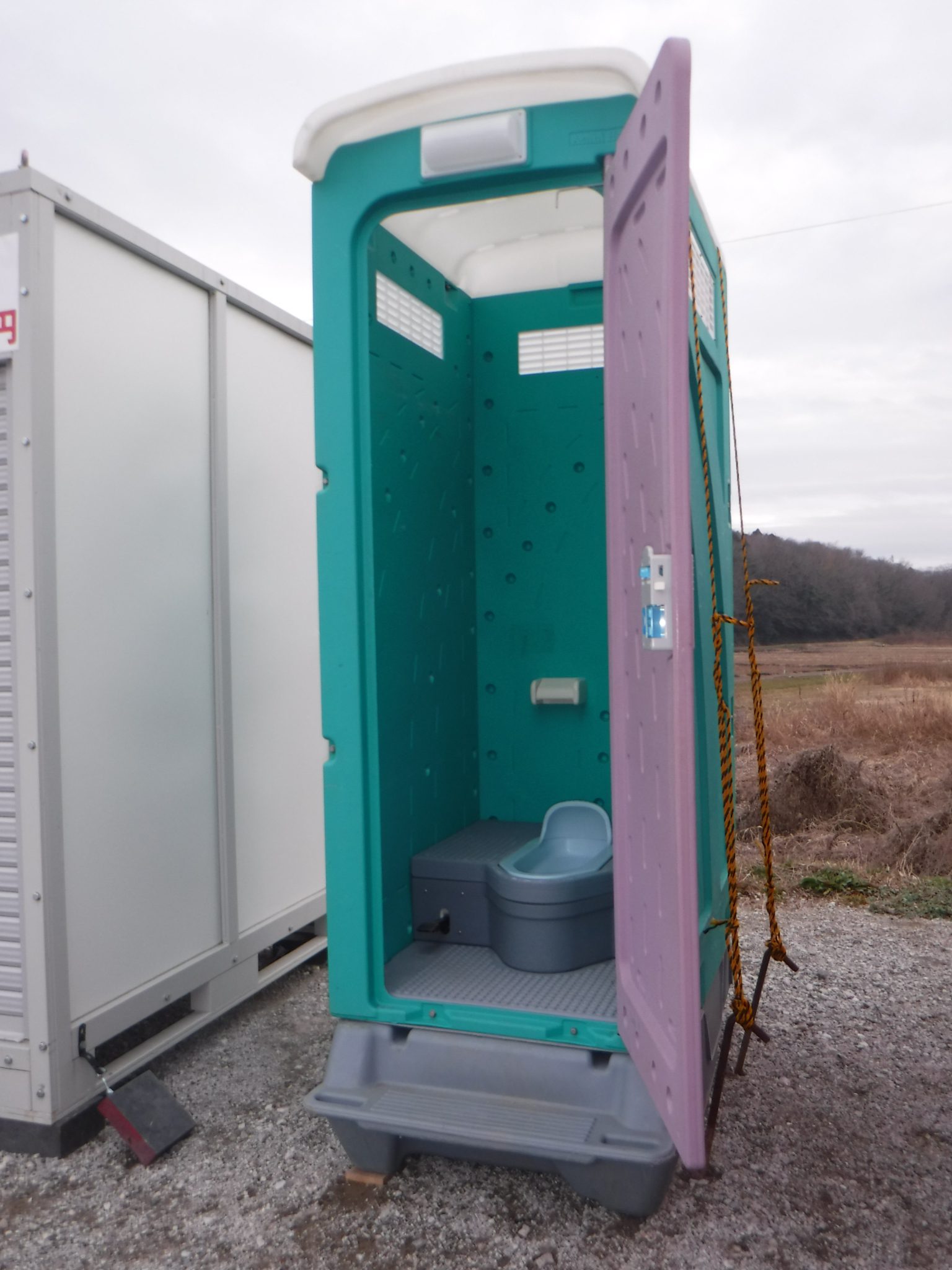 トイレの販売 - 拓新産業株式会社