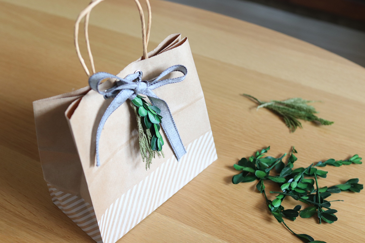 不器用さんでも大丈夫！“紙袋”にちょっとひと手間 簡単ラッピングアレンジキナリノ