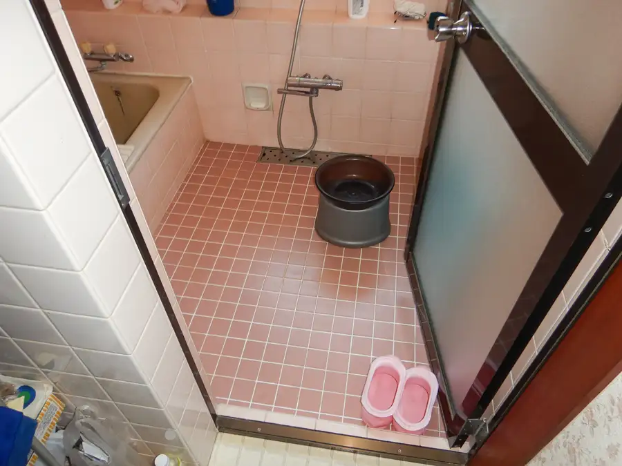 介護保険を使った浴室タイル張替え工事 堺市中区M様邸株式会社中島工務店堺市