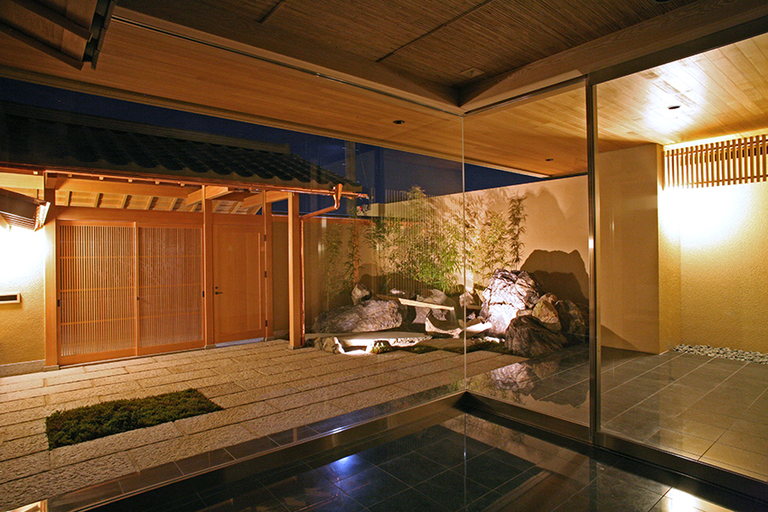 和風のおしゃれな玄関の画像 75選 - 2025 年 10月Houzzハウズ