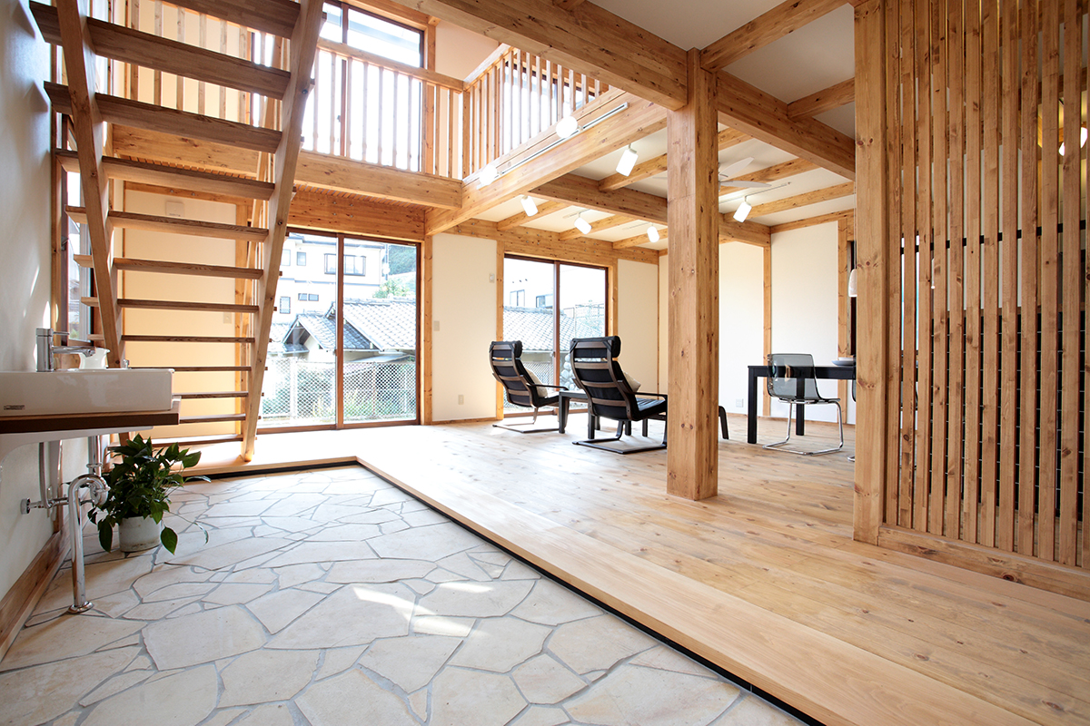 暮らしにゆとりが生まれる♪多目的に使える広い玄関土間のあるお家RoomClip mag暮らしとインテリアのwebマガジン