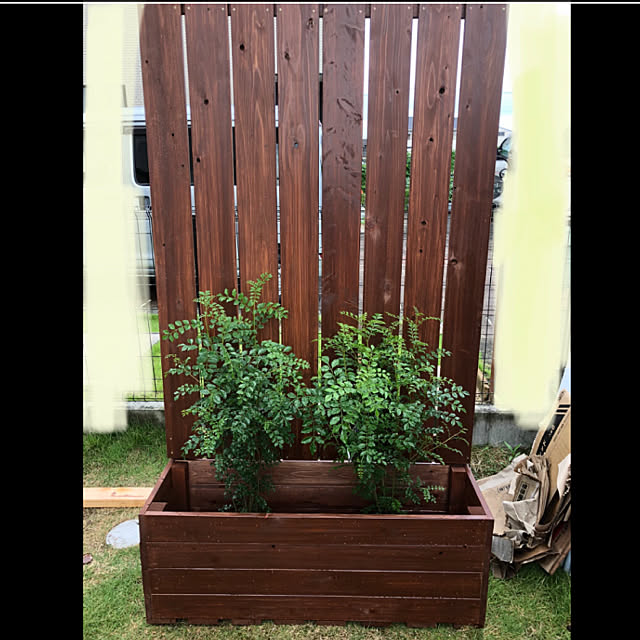 目隠しフェンス 180 プランター付き 目隠し フェンス 置くだけ 1800 後付け ガーデンフェンス 人工木 おしゃれ 庭 diy 樹脂 ベBuyee