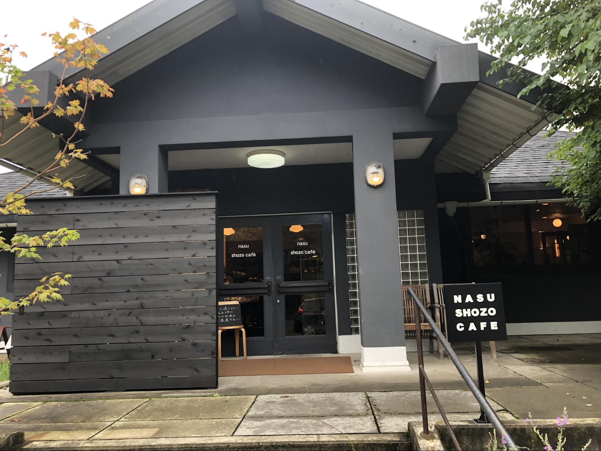 おしゃれなカフェの外観をデザインするポイント！施工事例や工事費用も紹介 – 店舗デザイン・店舗設計から内装工事までワンストップで対応IDEAL