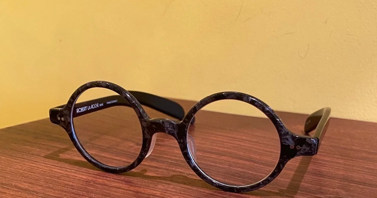 メガネストッパー 丸型 リング 黒 2組セット 4個眼鏡 ズレ落ち ズレ防止 耳 固定 集中力アップ 滑り止め 落下防止 簡単取り付け フィットシリコン : 便利雑貨ショップumiwo - 通販 - Yahoo!ショッピング