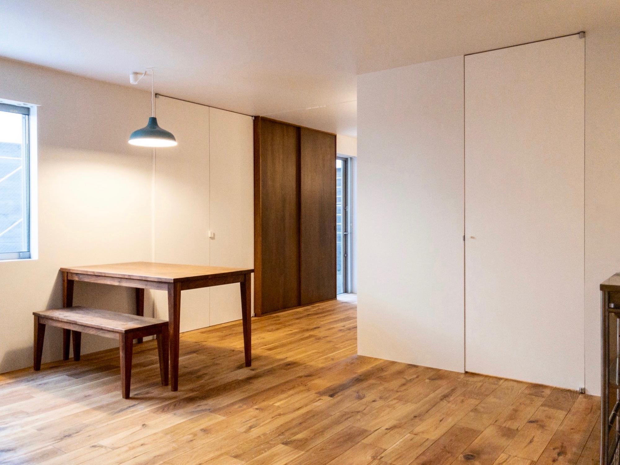 キャンピング・イン・ザ・ルーム！ 部屋の中でも森を感じる、mami さんのリビングgoodroom journal