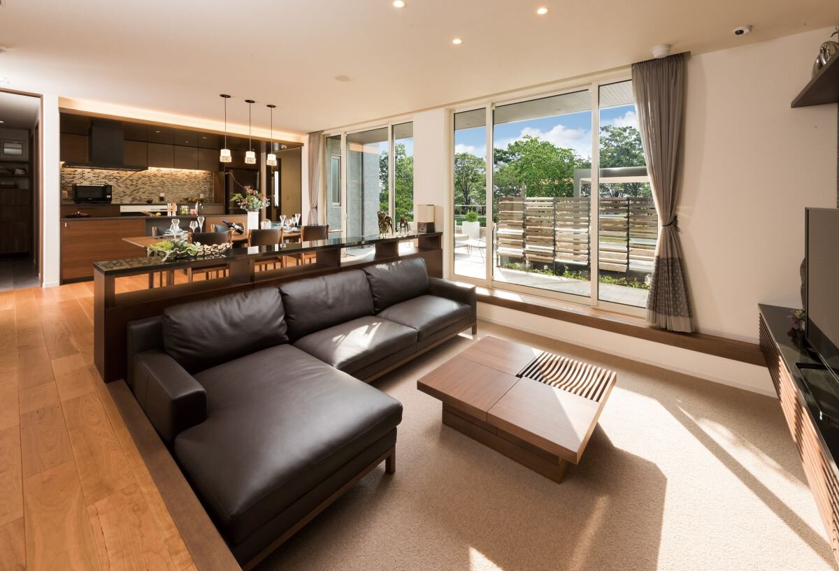 ダウンフロアでくつろぎの空間に！おしゃれな事例もnexthouse高性能な注文住宅を安心の定額プランで