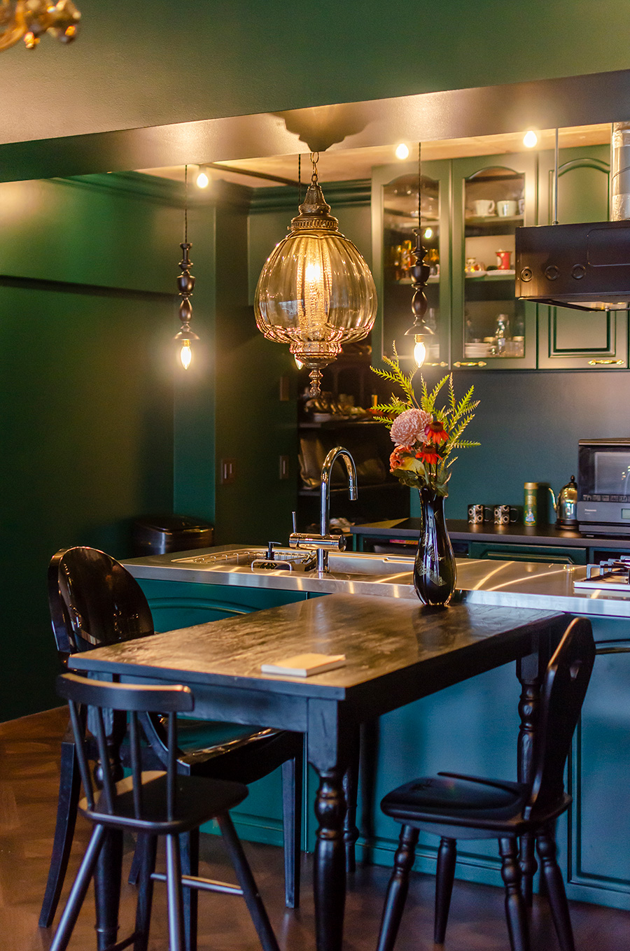 英国アンティーク博物館 BAM鎌倉」は鎌倉の新・必訪スポット！忠実に再現されたシャーロック・ホームズの部屋がすごいるるぶ&more