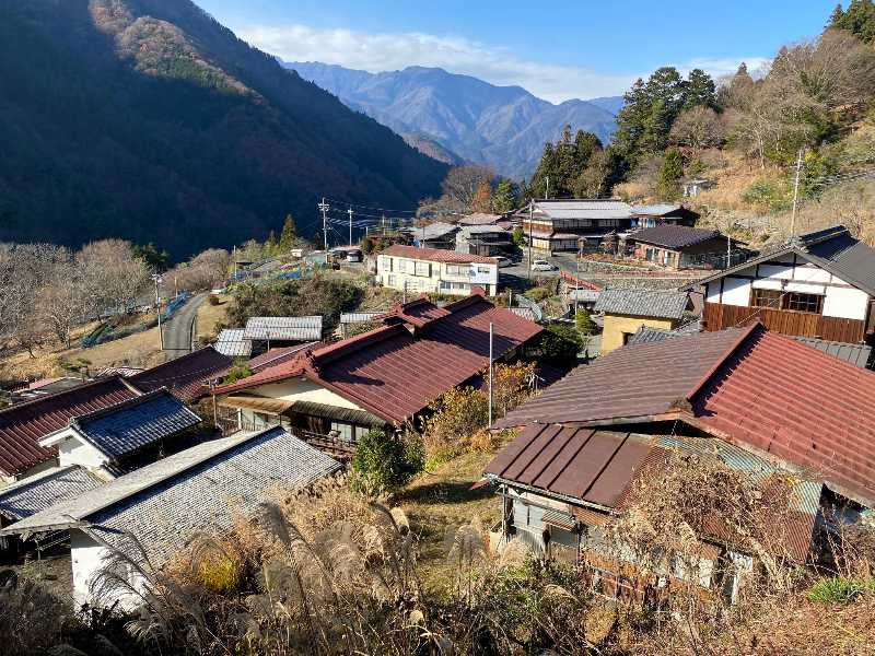 永】005【兵庫県の図書館や博物館の館長を歴任された歴史研究家遺族委託品】江戸時代古九谷吸坂手花弁形小皿手塩皿和食器珍品(染付)｜売買されたオークション情報、Yahoo!オークション(旧ヤフオク!)  の商品情報をアーカイブ公開 - オークファン（aucfan.com）