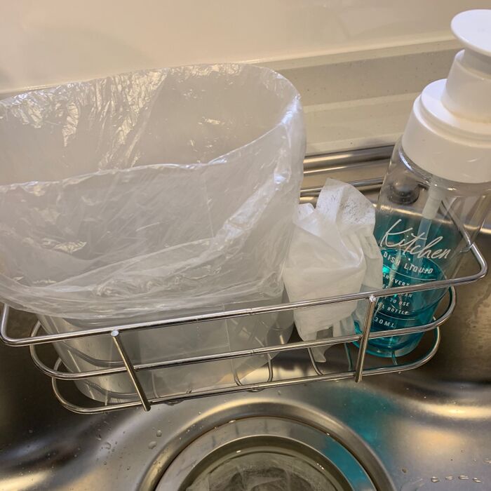 クリアファイルで簡単！部屋のゴミ箱に入れるビニール袋を見えないように隠す裏ワザ片づけ生活