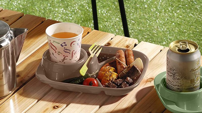 ダイソーからまた新しい柄が登場！ キャンプで紙皿はやっぱり便利 - 100均好き主婦、キャンプへ行く