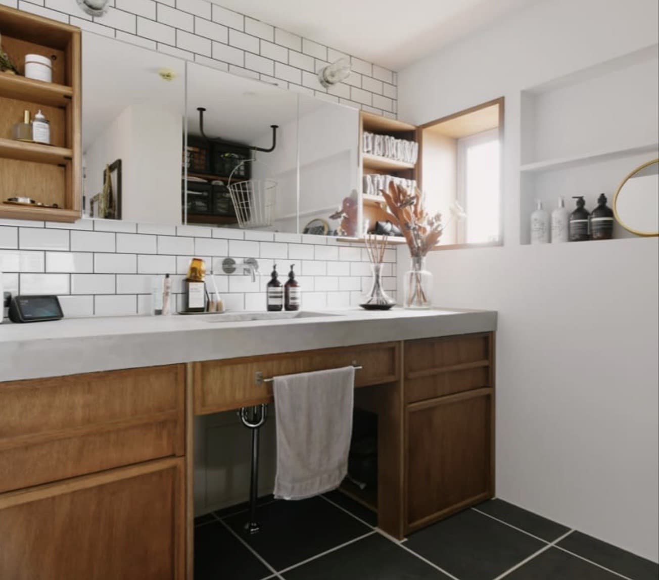 洗面台・洗面化粧台の交換・リフォームのことならタカラスタンダードにお任せ