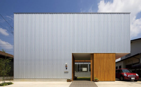 トタン外壁でおしゃれな家を実現！トタン外壁について解説！三木市・神戸市西区・小野市の外壁塗装・屋根塗装はプロタイムズ三木店