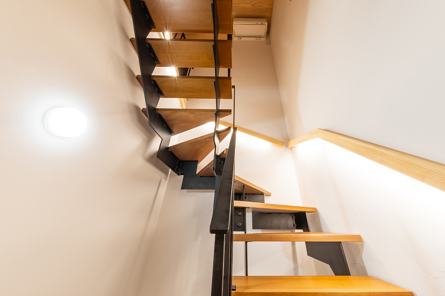 LED照明付手すり『ステンレスタイプ』 ナカ工業イプロス