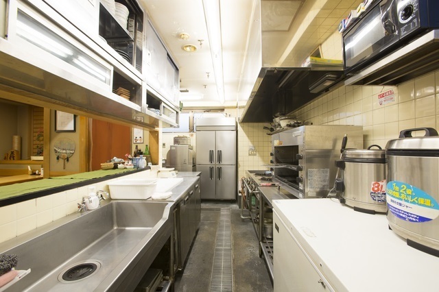 寿司屋 鮨屋 のデザイン・内装・設計事例店舗内装デザイン・空間デザインのクロノバデザイン株式会社