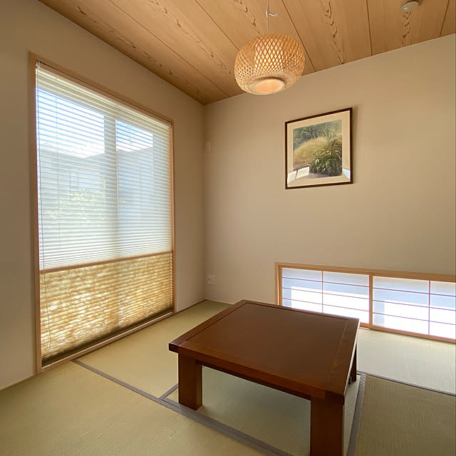 プリーツスクリーンから木製ブラインドまで！和室の窓を彩るブラインド選びガイドブラインド ガイド