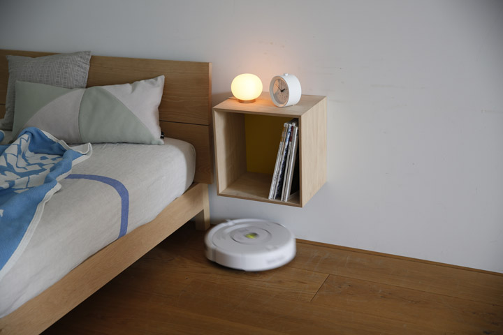 直送・代引不可 組立設置付き収納 ベッド 通常丈 シングル 跳ね上げ式 横開き ミドルタイプ 深さ37cm フレームのみ アイボリーフラットヘッド 大量収納 壁付け設置可 頑丈設計 低ホルムアルデヒド 日本製 国産 シングルベッド 代引不可 別商品の同時注文不可