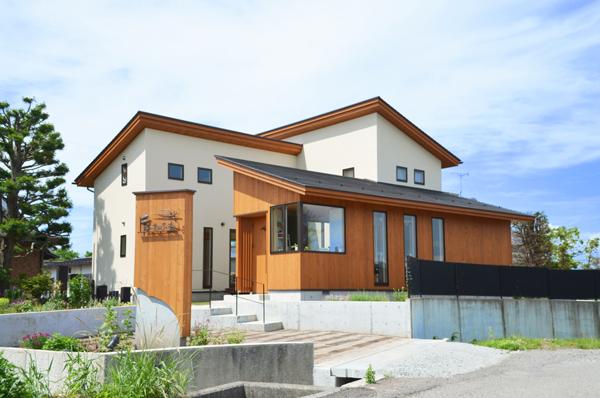 美容室・サロンの外観でおしゃれにこだわるべき理由とは？押さえるべきポイントや事例を紹介