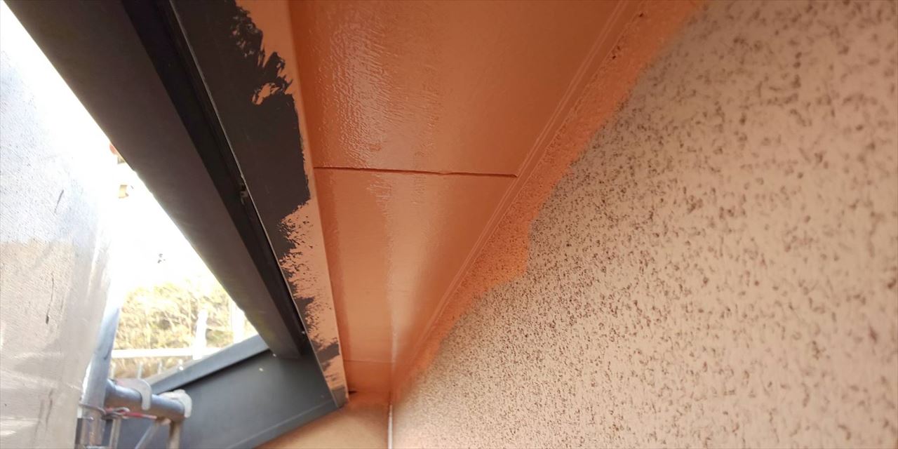 外壁塗装で迷いやすい！軒天の色選びで家の印象をグッとおしゃれに変える方法外壁塗装・屋根塗装専門店ペイントホームズ