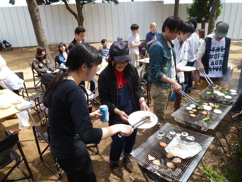 北野武監督「首」大コケ？ 興収は製作費にも届かない見通し、意欲的な次回作に早くも“黄信号”｜日刊ゲンダイDIGITAL