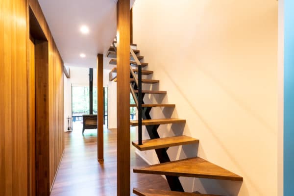 名古屋市の階段・廊下 新築注文住宅施工例・写真集愛知県名古屋の注文住宅・家を建てるならユニホ