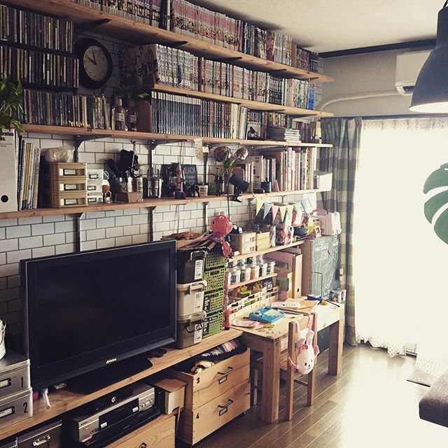 本の収納」見せてください！本好きさんのおしゃれなお部屋7つの実例まとめgoodroom journal