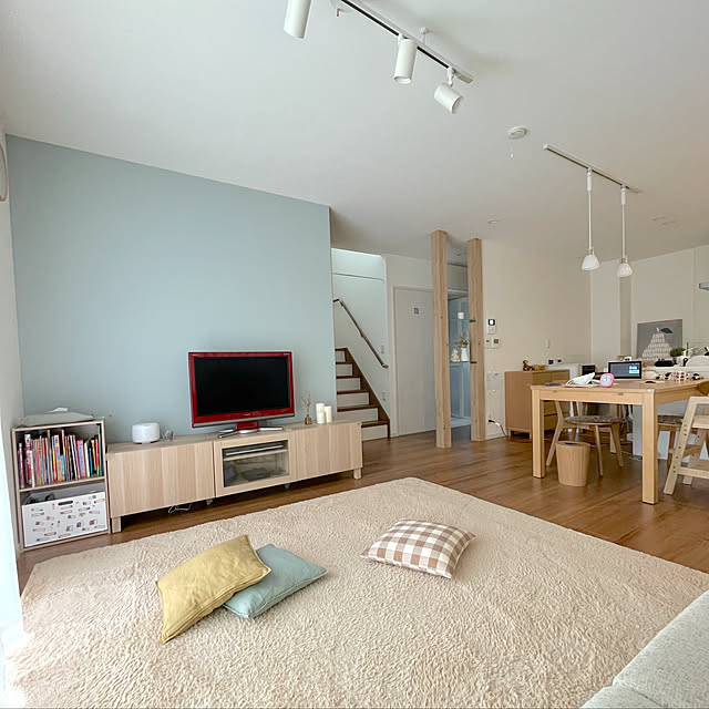 グレー×ブルー 大人な配色がお部屋のセンスをアップデート！カヴァースインテリア