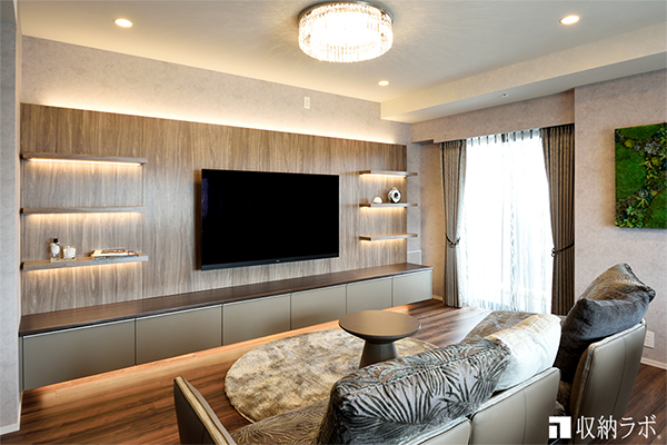 あふれ出る高級感 大人のリビングルームのコーディネート実例家具のポータルサイト ヘヤゴト