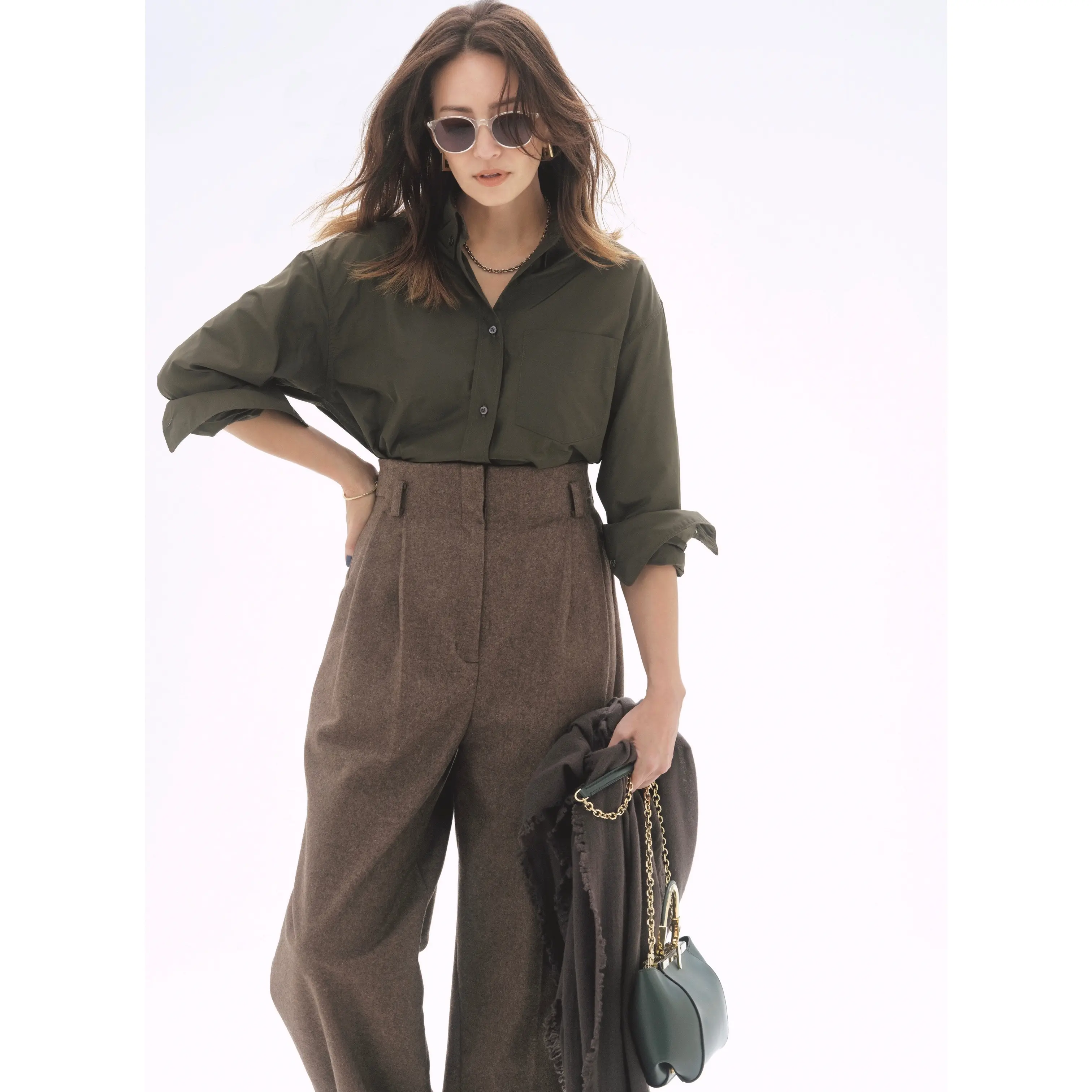 わかりやすい！ 赤に合う色、大人ならではのコーデ見本 27選Precious.jp プレシャス