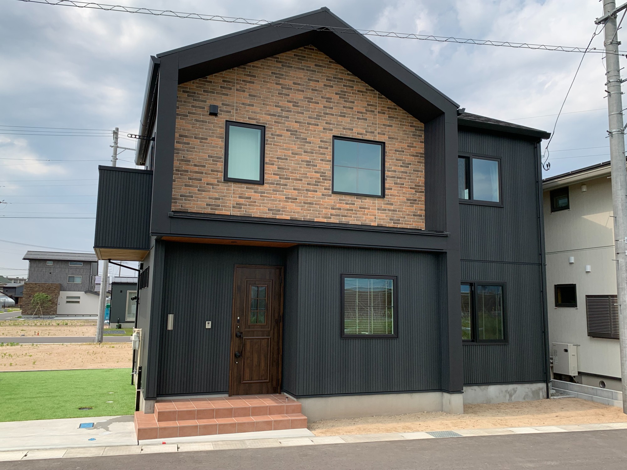 遠賀川を望む寛ぎの住まい」ブルックリンスタイルの平屋 福岡県北九州市八幡西区の事例注文住宅ならアスカホーム有限会社