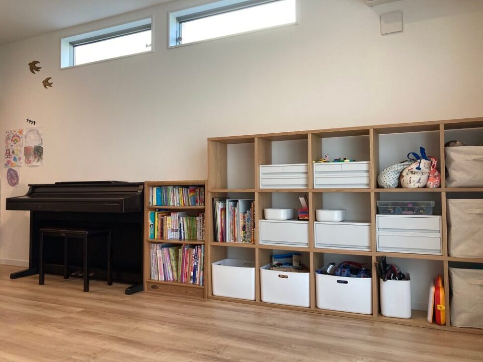 無印良品 スタッキングシェルフセット・5段・オーク材 幅122×奥行28.5×高さ200cm 37263611 - 通販家具とインテリアの通販 RoomClipショッピング