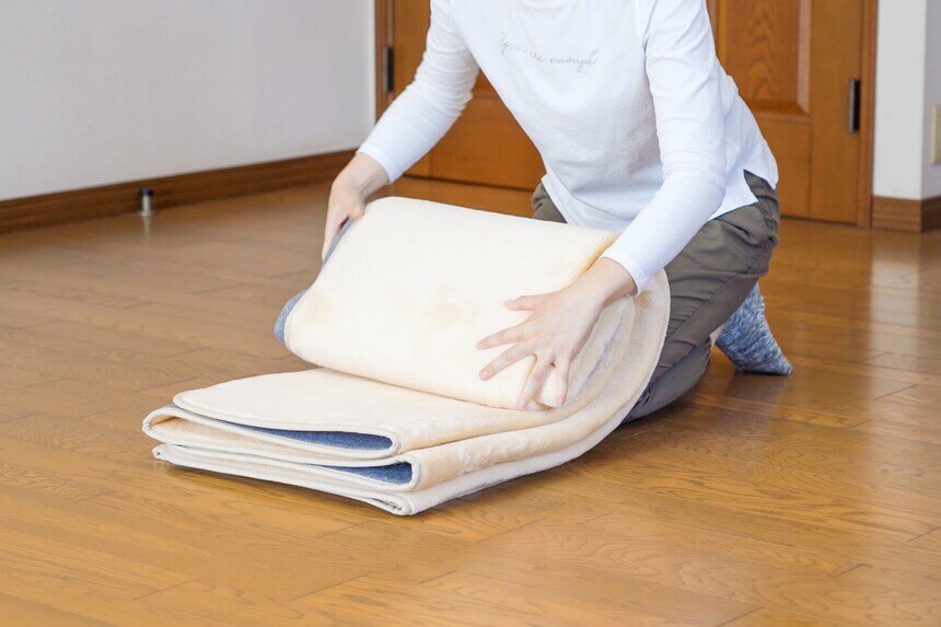 ラグの洗濯をコインランドリーで。事前に洗い方をおさらい – Little Rooms