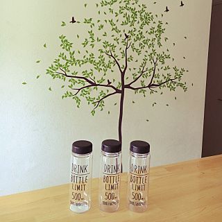 お部屋にカラフルな雨をふらせよう！100均雑貨ウォールステッカーくもカレンダーアレンジ “１００円で暮らしは楽しくなる。“:: Can☆Do