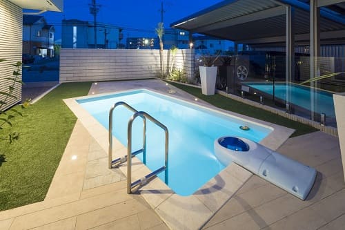 プールのあるマイホーム費用、リスク、種類、依頼先について解説 - コノイエ