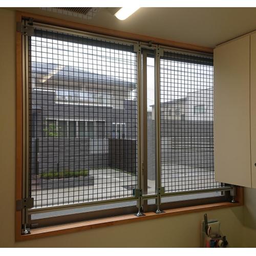 外開き窓 滑り出し窓 補助錠 鍵 後付け サッシ ベランダ 窓ロック 徘徊 子供 転落防止 落下防止 防犯 ストッパー 外開き窓用補助錠 :防犯・防災専門店 あんしん壱番 - 通販 - Yahoo!ショッピング