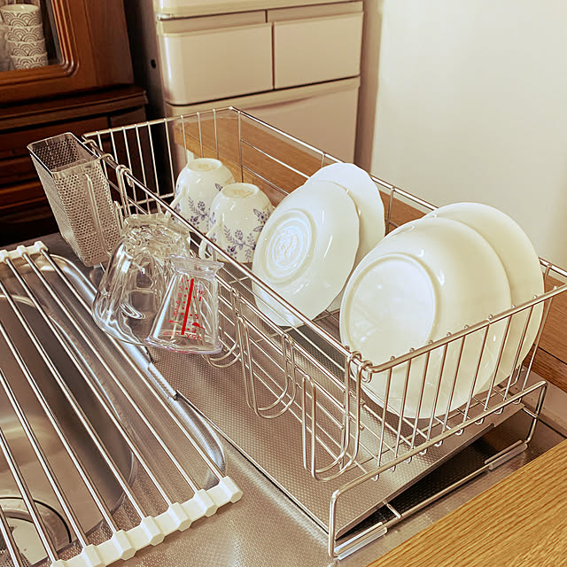 セリアの「包丁用水切り」が便利過ぎる！菜箸やペットボトルのキャップ置き場にもけちは生活の知恵